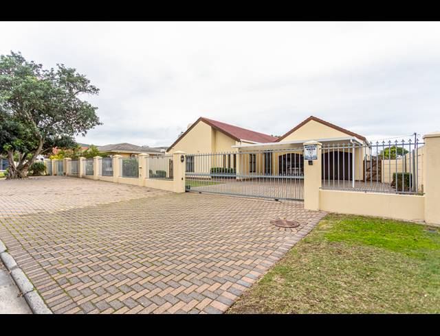 3 BEDROOM HOUSE RENTED IN PANORAMA
